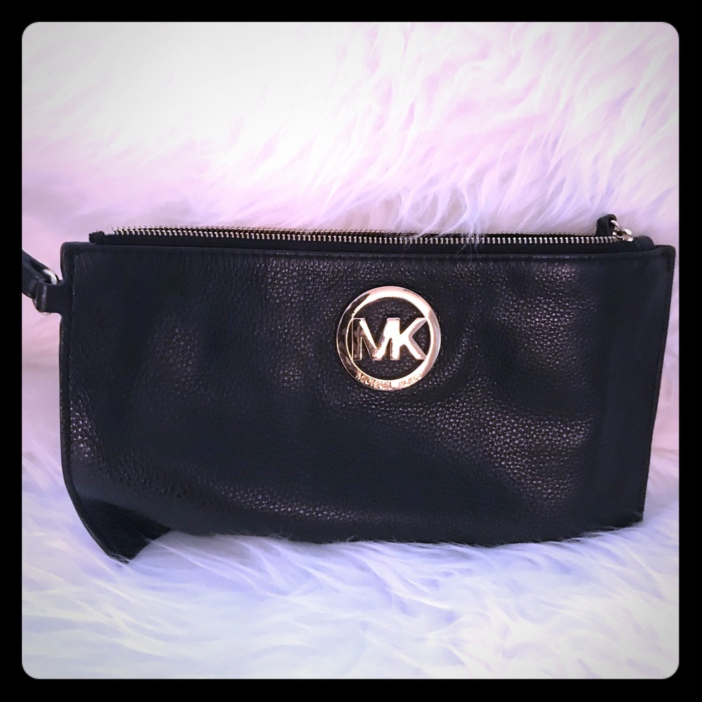 MK Clutch Black